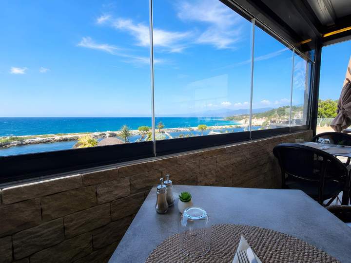 Restaurant vue mer Plage d’Agosta -  Porticcio 